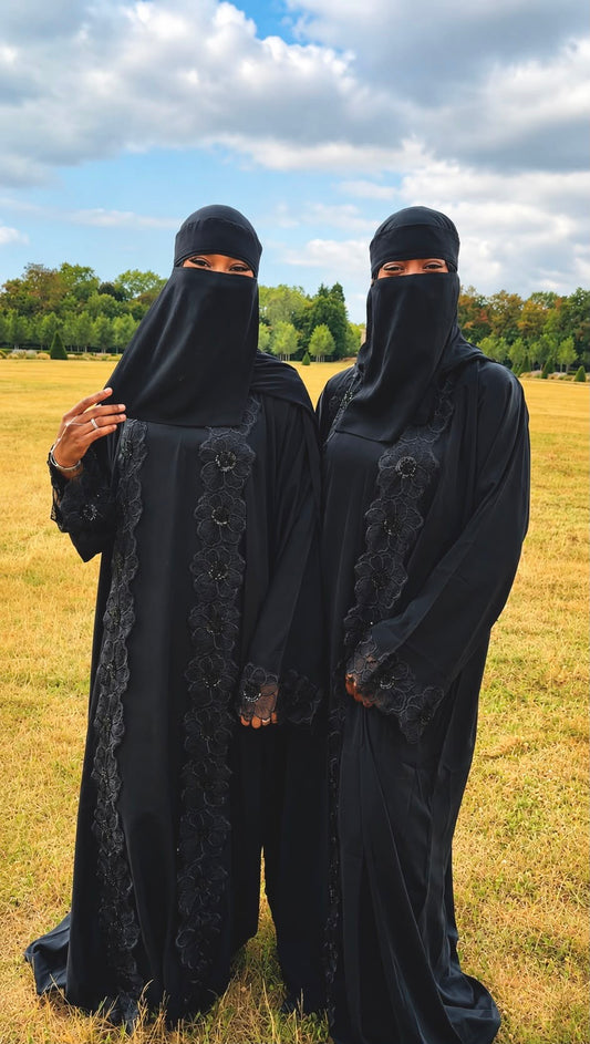 Abaya Zahra
